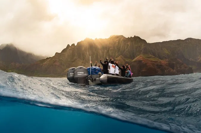 Na Pali Raft in Kleingruppen & Nualolo Kai Schnorcheln