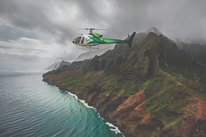 Kauai Hubschraubertour: Na Pali, Waimea Canyon & Wasserfälle